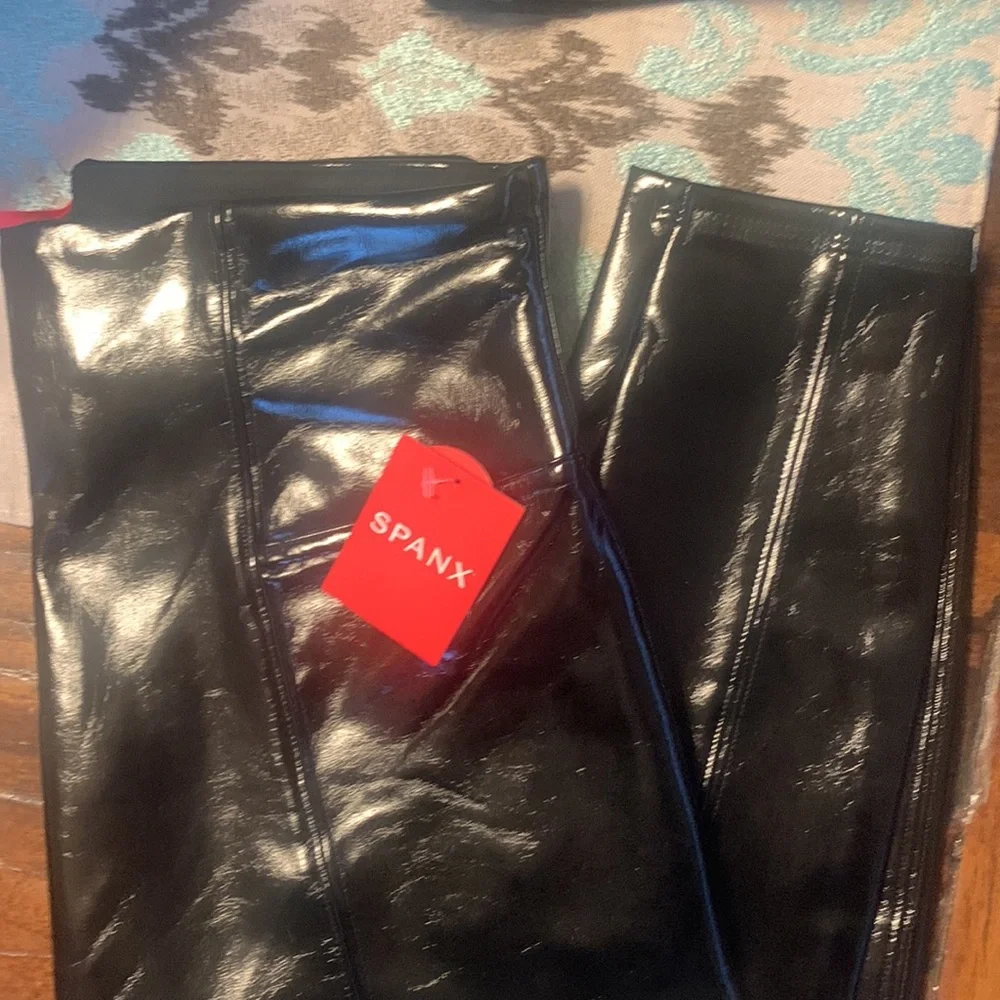 SPANX NWT Faux Patent Leather Leggings Black size small petite - Picture 6 of 9